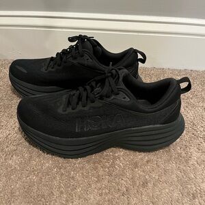 Women’s Hoka Bondi 8 in black, size 9.5